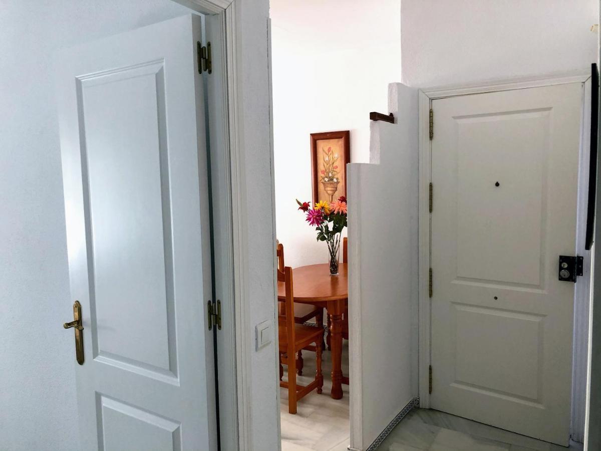 Apartamento Zinna Chiclana de la Frontera Exterior photo