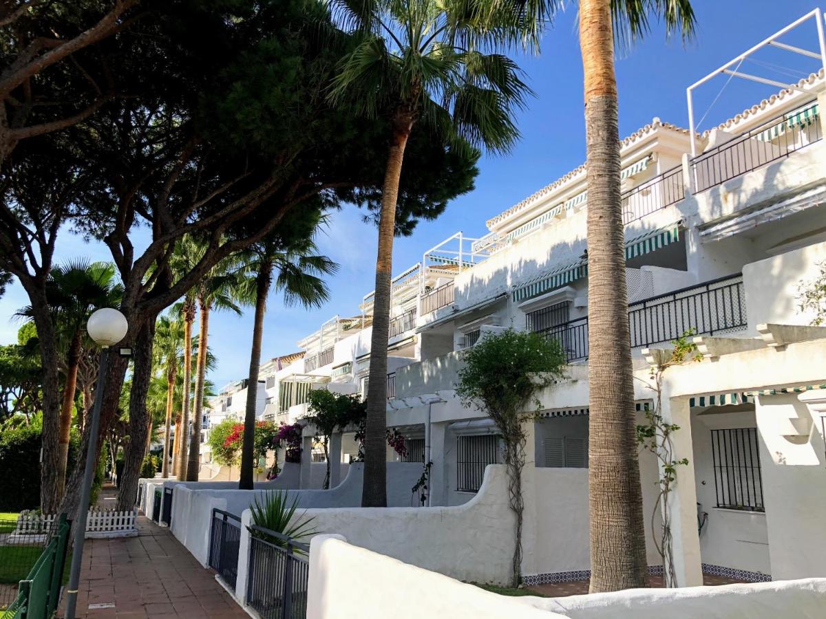 Apartamento Zinna Chiclana de la Frontera Exterior photo